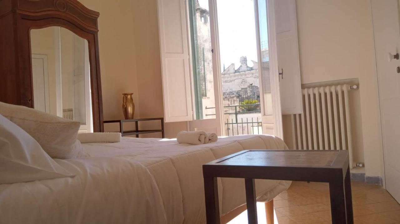 B&B I Sei Volti Λέτσε Εξωτερικό φωτογραφία
