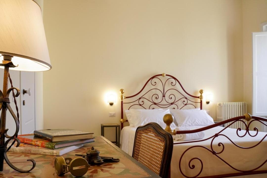 B&B I Sei Volti Λέτσε Εξωτερικό φωτογραφία